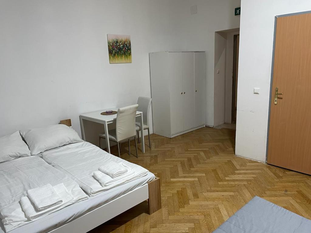 Hotel Easybook-In Viena Exterior foto