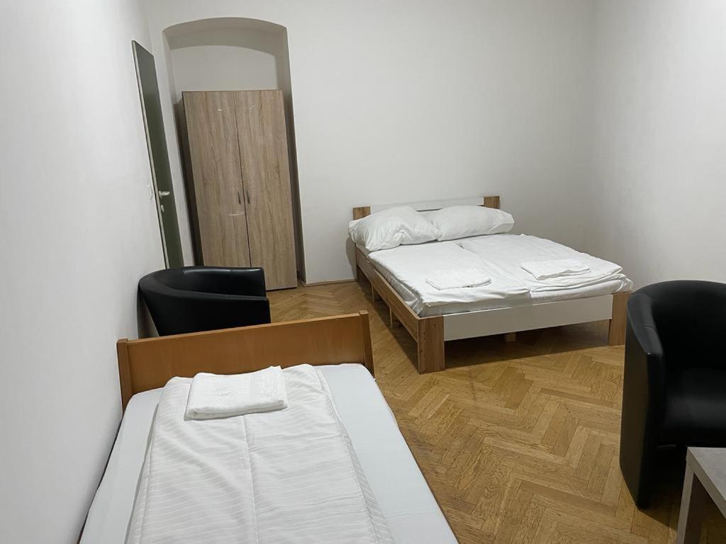 Hotel Easybook-In Viena Exterior foto